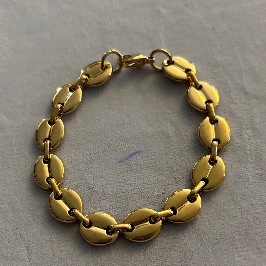 Chic Gold Disc Bracelet